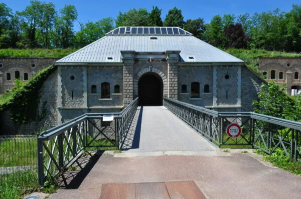 Serrurier Francheville